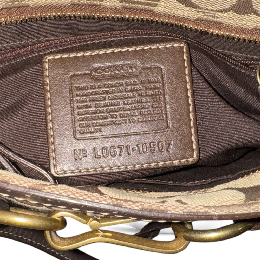 Coach Legacy Signature Horsebit Shoulder Bag - Picture 2 of 11
